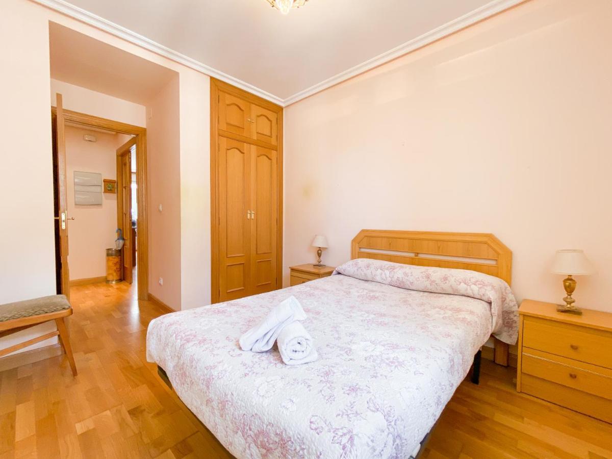 Vivienda Turistica Los Leones Berlanga de Duero Eksteriør billede